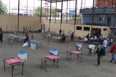 आज मतदान 